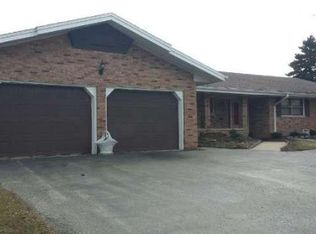 1523 Green Bay Rd N, Racine, WI 53406