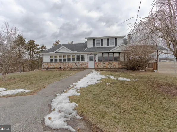 104 Mulbarger Ln, Bellefonte, PA 16823