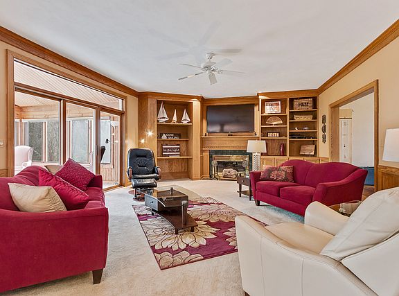 5th image of 7957 Cannellwood Dr