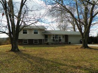 11144 Fairfield Causeway Rd, Brookville, IN 47012