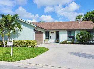 21565 Yellowstone Park Dr, Boca Raton, FL 33428