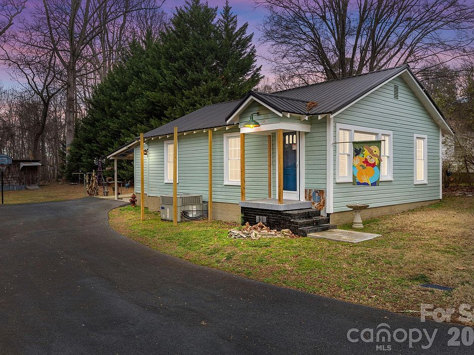 1st image of 233 Pethel St