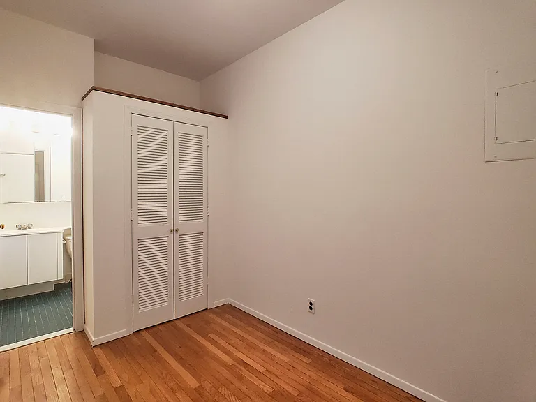 324 E 81st St #3FE — Photo 5