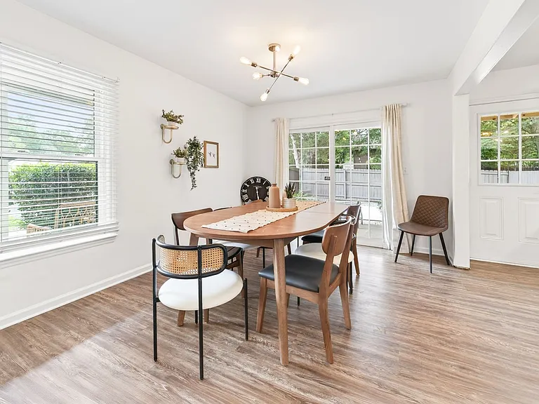 5100 Summer Gate Dr — Photo 15