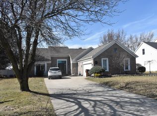 810 Carrington Blvd, Monroe, MI 48161