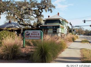 311 Live Oak St, New Smyrna Beach, FL 32168