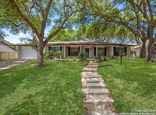6311 Meadow Grv, Windcrest, TX 78239