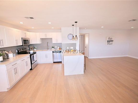 3rd image of 1501 Cedar Rock Ln Unit 201