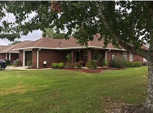 3907 Windsor Castle Blvd, Milton, FL 32583
