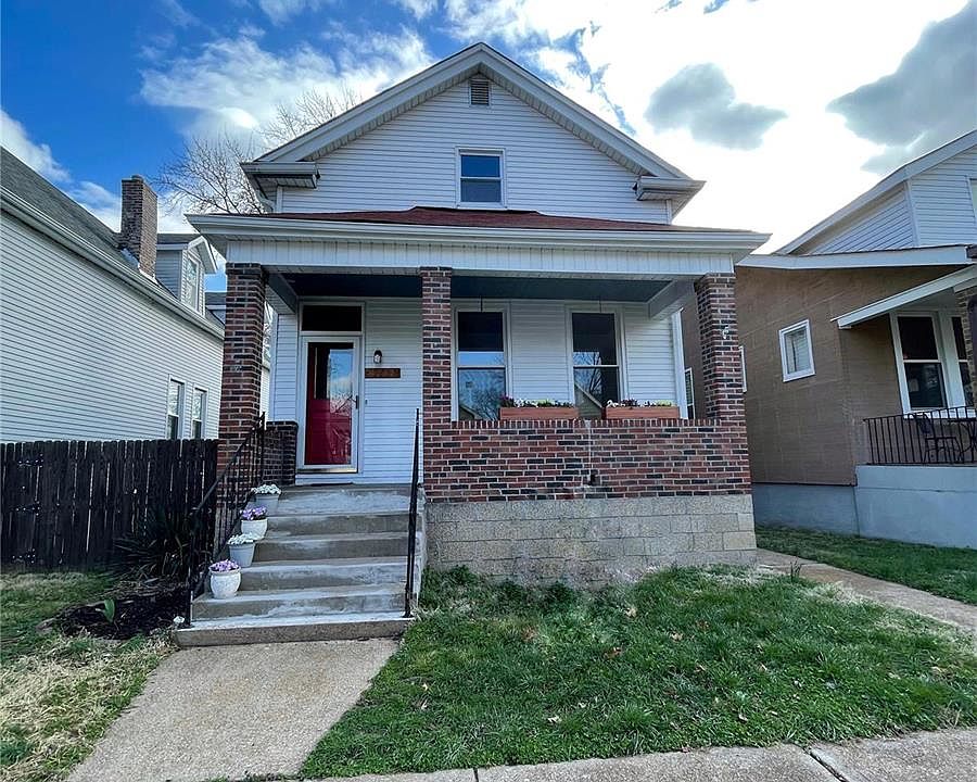 4747 Goethe Ave, Saint Louis, MO 63116 Zillow