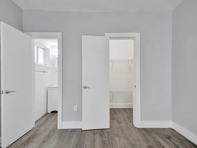 9200 East Bay Harbor Drive — Photo 27