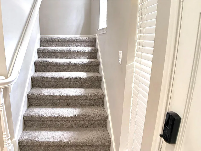 17743 Seven Pines Dr — Photo 18