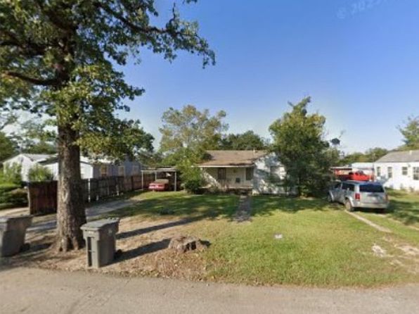 109 Arena St