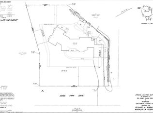 38 Jones Park Dr, Riverside, CT 06878