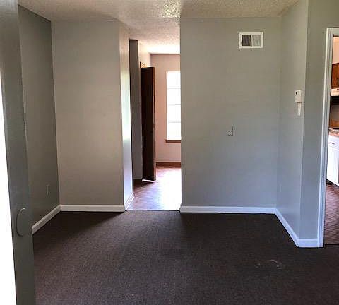 3rd image of 3347 Cristil St