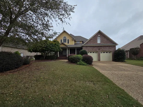 111 Sir Walter Ct, Hampstead, NC 28443