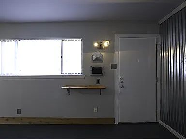 4th image of 804 N Locust St #B2