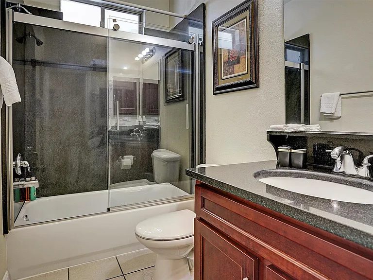 6468 Corporate Dr #1008 — Photo 6
