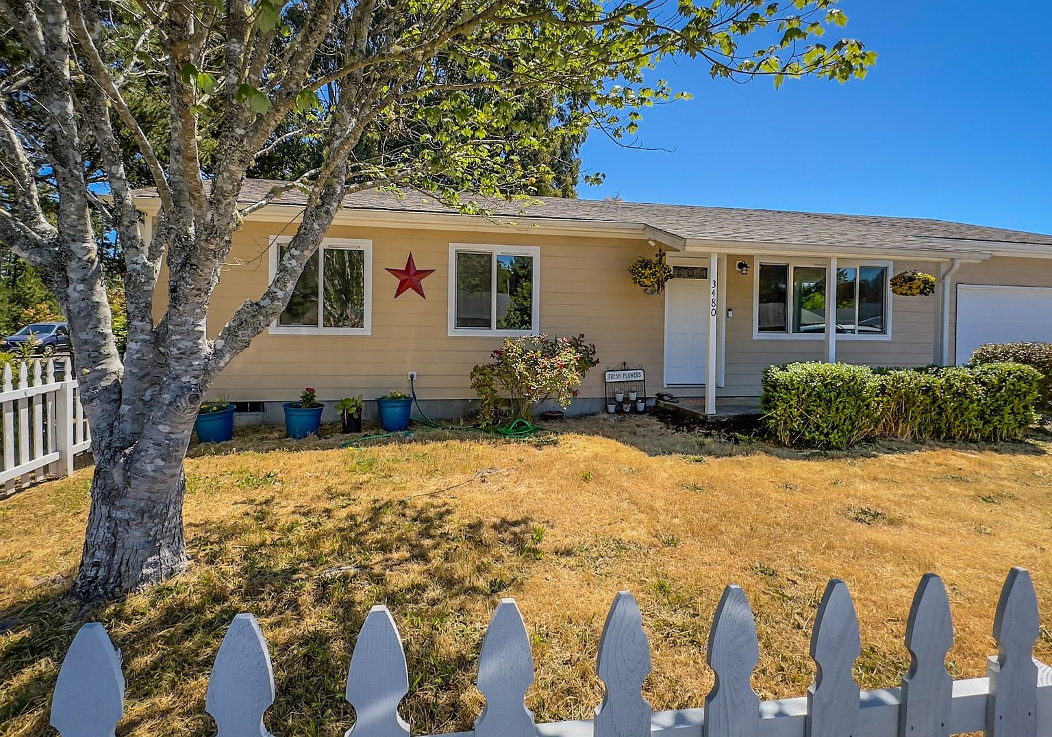 3480 Laurelwood St, Florence, OR 97439 Zillow