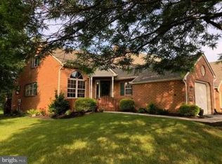 131 Pine Bridge Ln, Lancaster, PA