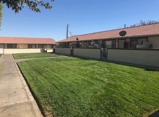21645 Powhatan Rd APT 3, Apple Valley, CA 92308