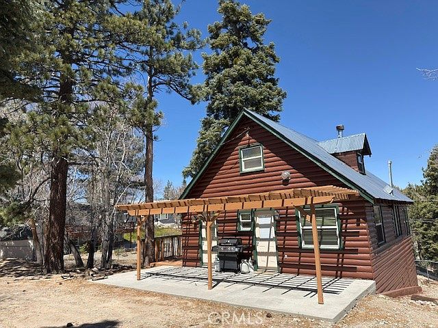 1st image of 32983 Canyon Dr