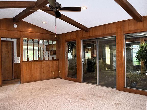 4th image of 14 Heatherwood Dr