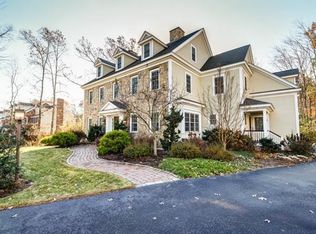 14 Park Grove Ln, Shrewsbury, MA 01545