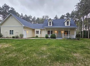 N1743 Catherine Way, Waupaca, WI 54981