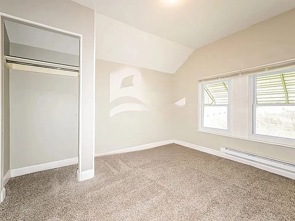 3rd image of 303 Grant Ave