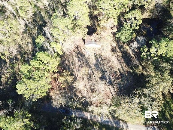 4th image of 23410 Blackwater Ln
