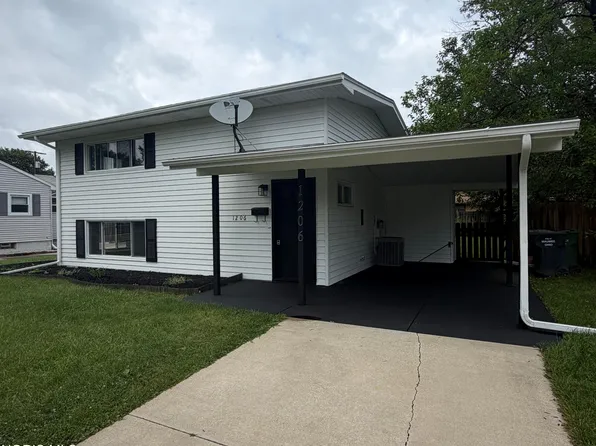 1206 Richland St, Maumee, OH 43537