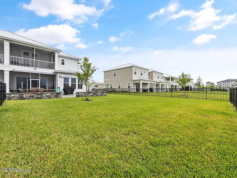 405 Rum Runner Way St — Photo 9