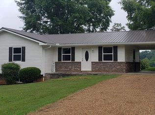 421 S Johnson Rd, Rogersville, TN 37857