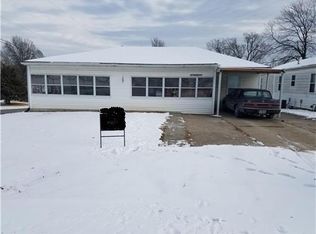 809 Frandsen Rd, Independence, MO 64050