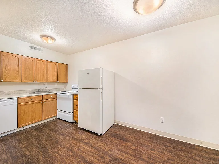 Briargate Apartments — Photo 13