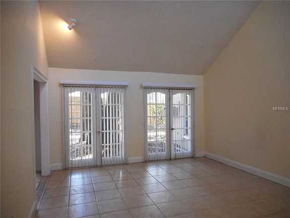 4th image of 1034 Winding Oaks Dr