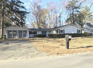 2 Russell Rd, Wayland, MA 01778
