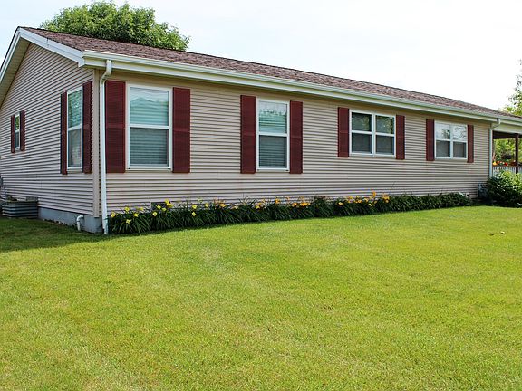 5th image of 335 Palomino Ct