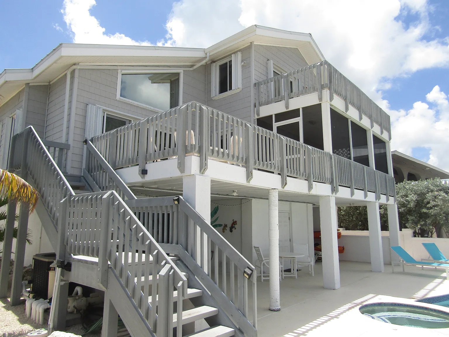 3 bed, 2100 sqft, $14,000 — Photo 3