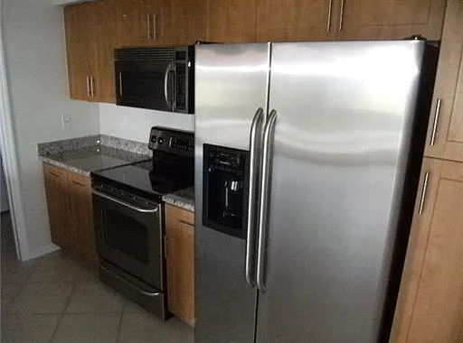 6529 Emerald Dunes Dr #302 — Photo 3