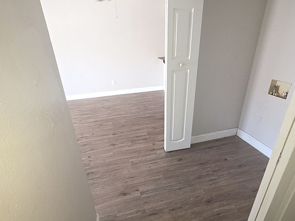 4th image of 5445 SE 30th Pl APT B