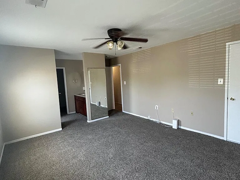 7804 Harrowgate Cir #D — Photo 20