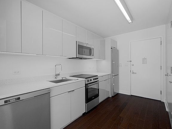 3rd image of 400 W 113th St APT 1118