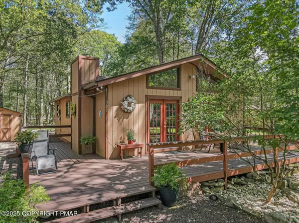 222 Keats Ln, Albrightsville, PA 18210