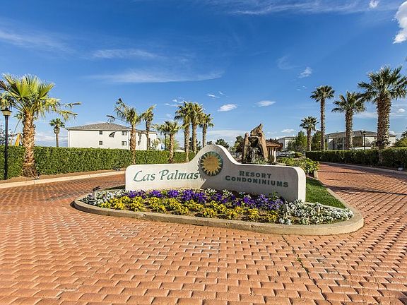 Entrance to Las Palmas