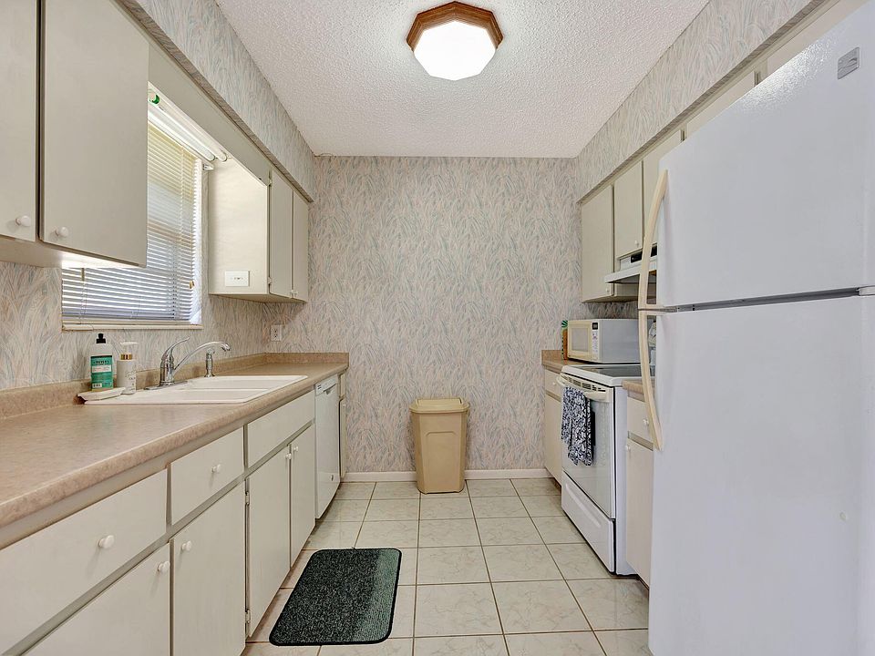 1st image of 1101 Sioux Street