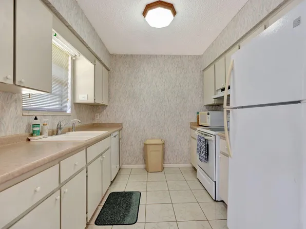 1101 Sioux Street, Jupiter, FL 33458