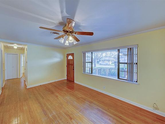 4th image of 12021 Palmfree St