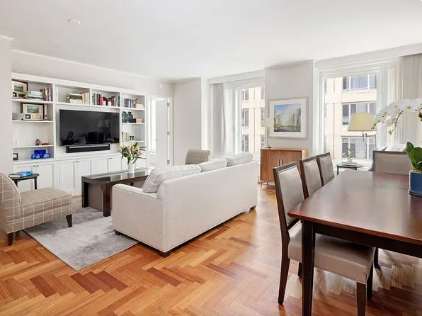 240 Riverside Blvd APT 6M, New York, NY 10069